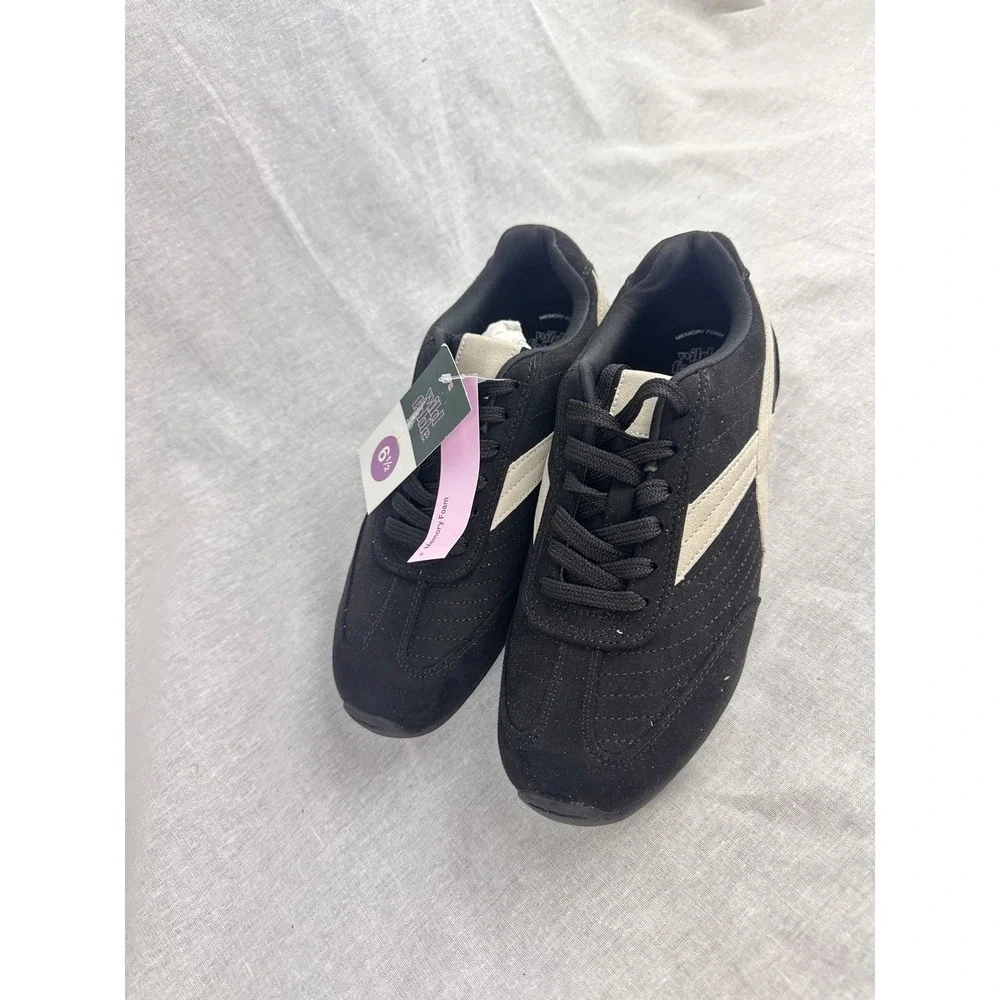 Wild Fable Womens Black Cream Retro Memory Foam Sneakers Size 6.5 NWT